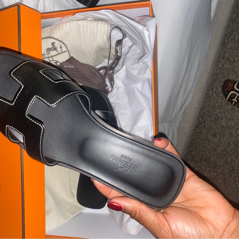 Hermés Black women’s  Slide Sandals